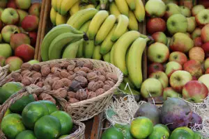 Fruits au marché bio 
