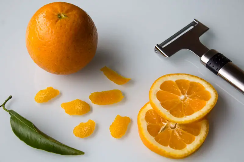 zester une orange ou une mandarine