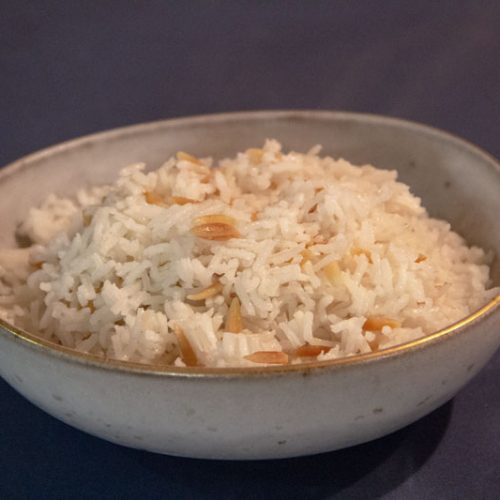 Bol de riz pilav aux pâtes