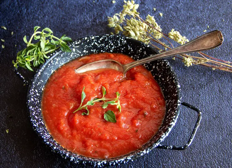 Coulis de tomate fraîche à l’origan