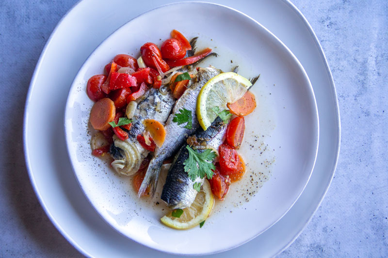 Assiette de sardines en escabèche aves la sauce