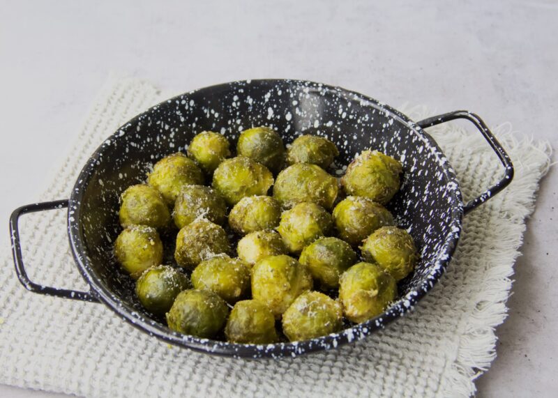 Choux de Bruxelles rôtis au Parmesan